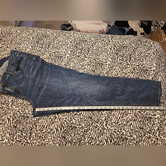 Torrid Women's Straight Leg Blue Jeans - Picture 3 of 4